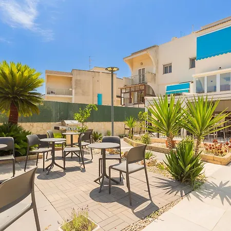 Apulia Blue Apartements & B&B-3