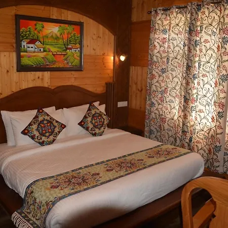 Hotel Royale Comfort-2