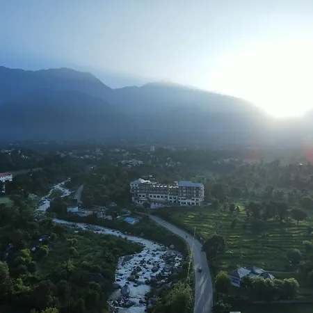 D'Polo Club & Spa Resort Dharamshala-3