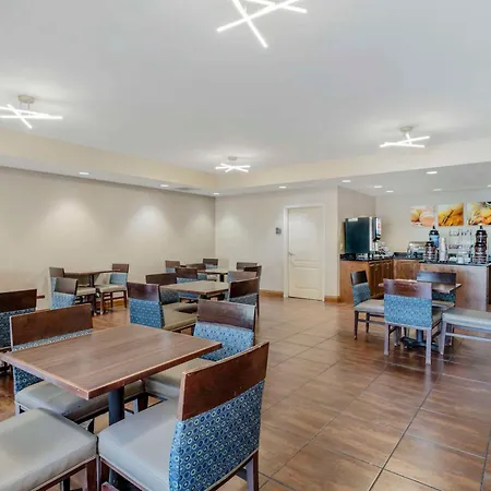 Comfort Suites Knoxville East-2