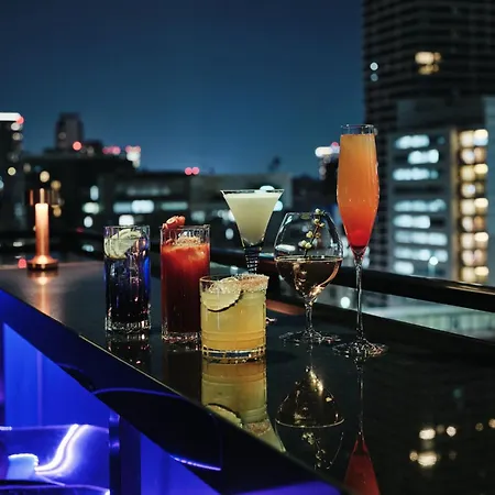 The Lively Osaka Honmachi-3