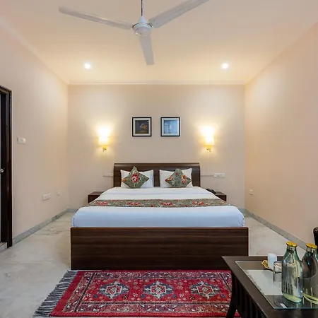 Nine Palms Resort-2