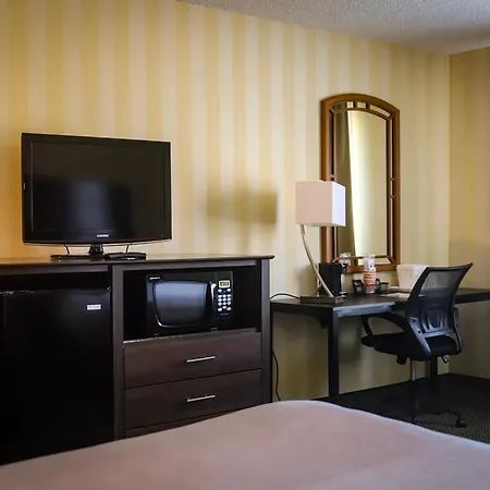 Quality Inn Colorado Springs Airport-3
