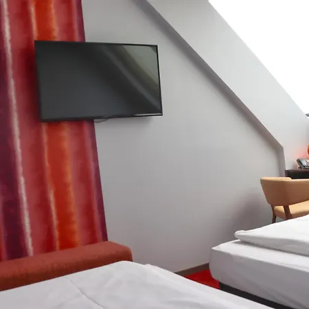 Simm'S Hotel - Cityhotel Next To Metro U3-3