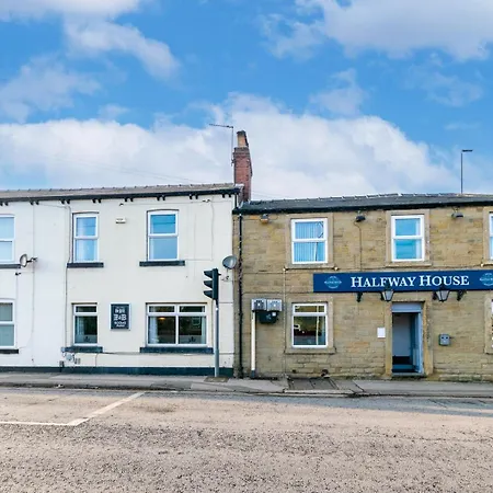 The Halfway House Inn-3