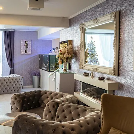 Oyo Newquay Beach Hotel-3