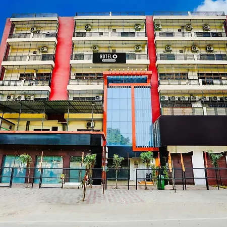 Hotel O Hyderabad Gate Iit Bhu-3