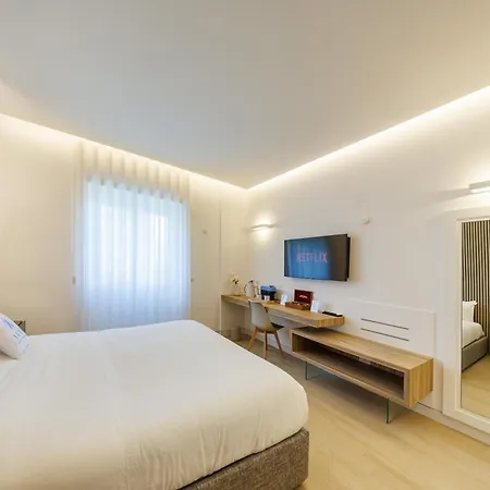 Arya Guest House-2
