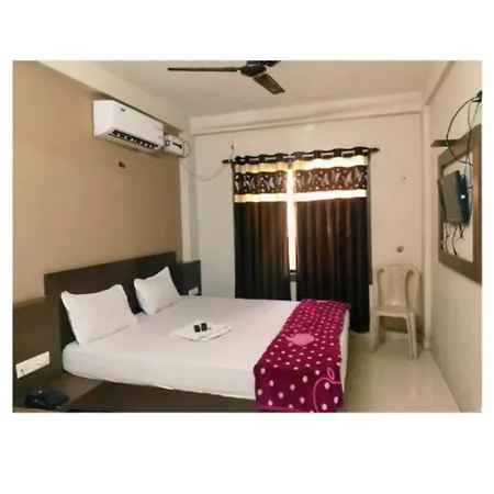 Hotel Uk Palace Puri Near Sea Beach Sea View Room - Luxury & Spacious Room - Near Temple With Prime Location Wifi- Lift And Parking Facilities - Book Now-3