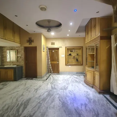 Hotel Sai Ram Plaza-2