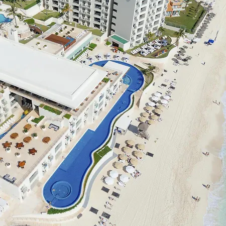 Emporio Cancun-3