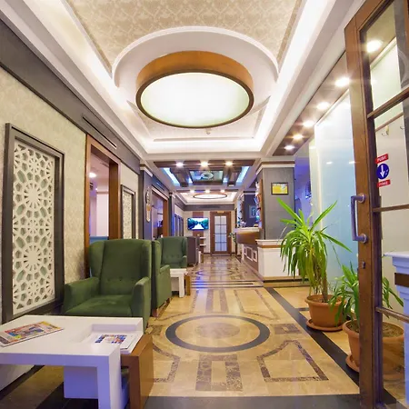 Weingart Black Tulip Hotel-3