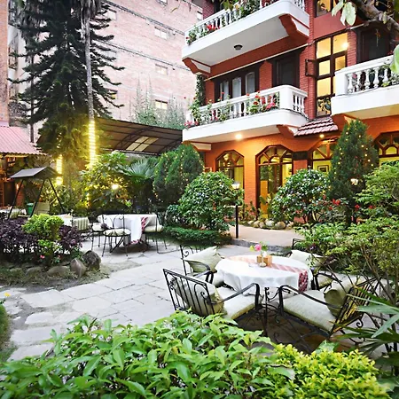 Hotel Nirvana Garden-3
