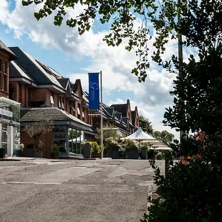 Glynhill Hotel & Spa Near Glasgow Airport-3