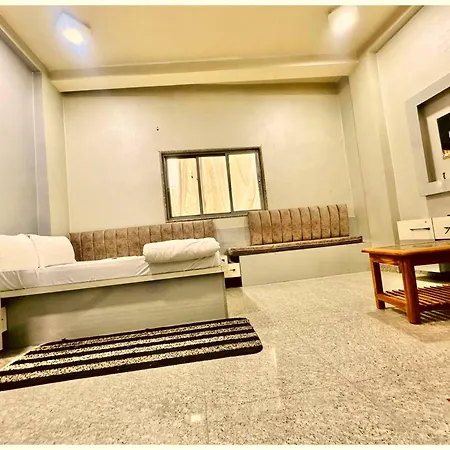 Hotel Prakash Guest House ! Varanasi ! Fully-Air-Conditioned Hotel At Prime Location With Off Site Parking Availability, Near Kashi Vishwanath Temple, And Ganga Ghat-2