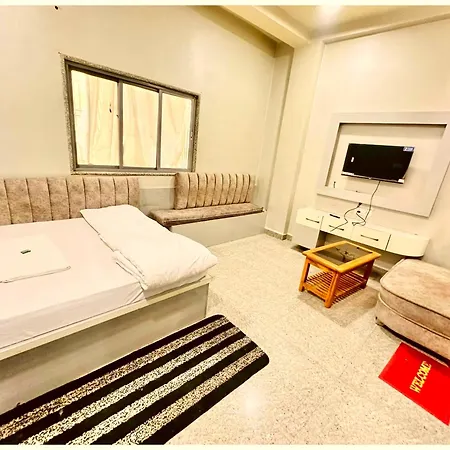 Hotel Prakash Guest House ! Varanasi ! Fully-Air-Conditioned Hotel At Prime Location With Off Site Parking Availability, Near Kashi Vishwanath Temple, And Ganga Ghat-3