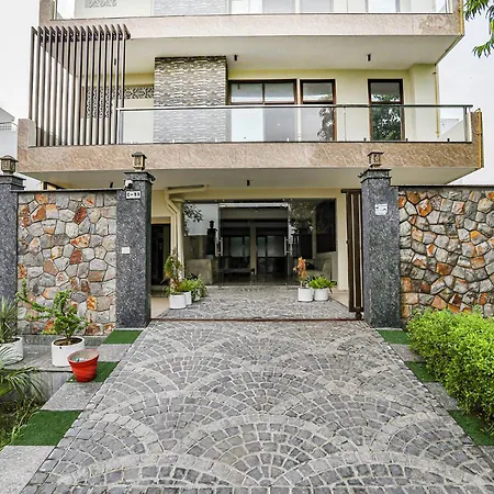 Fabhotel A&V Hospitality-2