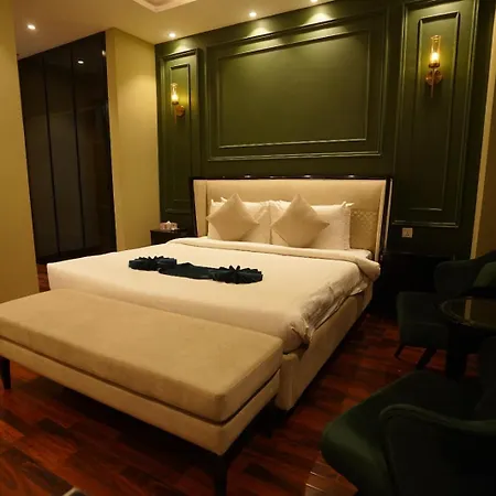 The Oasis Hotel-3