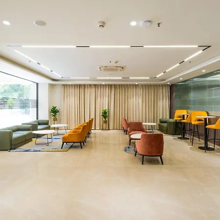 Effotel By Sayaji Navi Mumbai-3