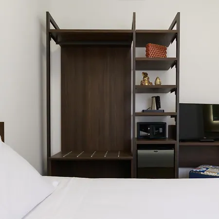 Villa Aurora Rooms-3