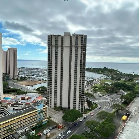 Ala Moana Hotel By Final Form-3