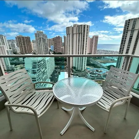 Ala Moana Hotel By Final Form-2