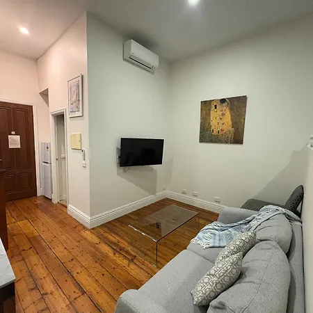 Flinders Lane Apartments-3