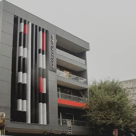 Townhouse Dilshad Garden Near Dilshad Garden Metro Station-3