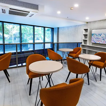 Quinnova Hotel-3