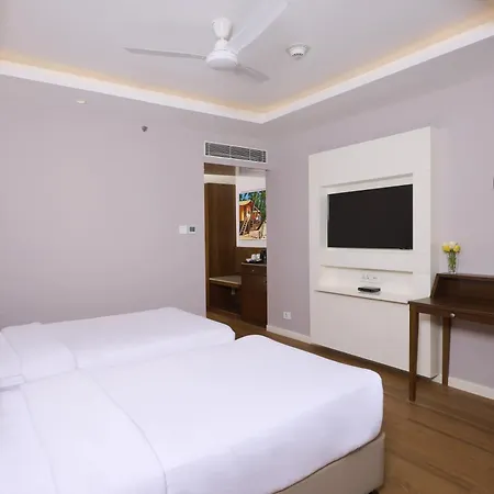 Golden Tulip Vagator Goa-3