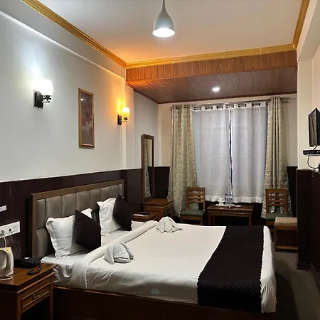 Hotel Kasturi Palace & Restaurant Darjeeling-2