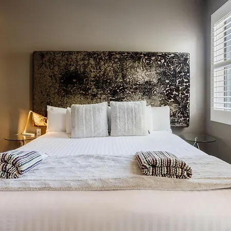 Junction Hotel-2