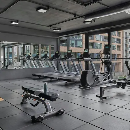 Sonder By Marriott Bonvoy Britain Quay Apartments Grand Canal Square-2