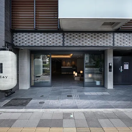 Premium Apart Monday Kyoto Gojo-2
