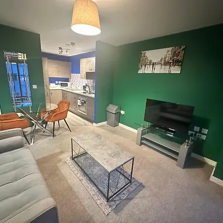 Beehosting Adelphi Wharf Apartments-2