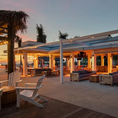 St Pete Shores Hotel-2