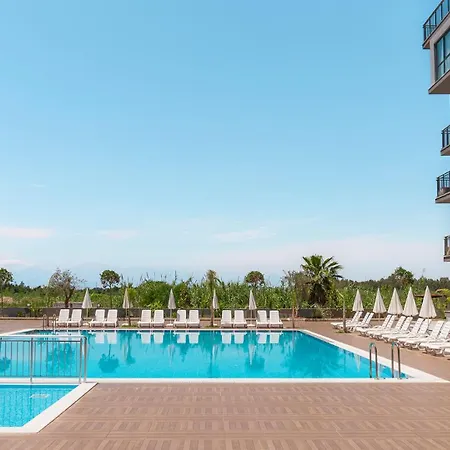 Laristone Suite Spa Hotel-2