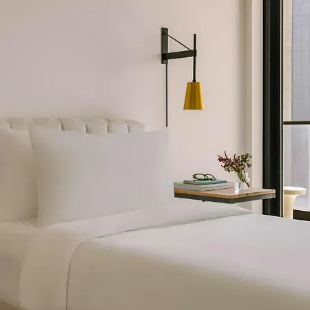 Hotel Monroe - Downtown Montreal-2