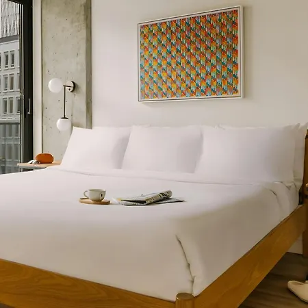 Hotel Monroe - Downtown Montreal-3