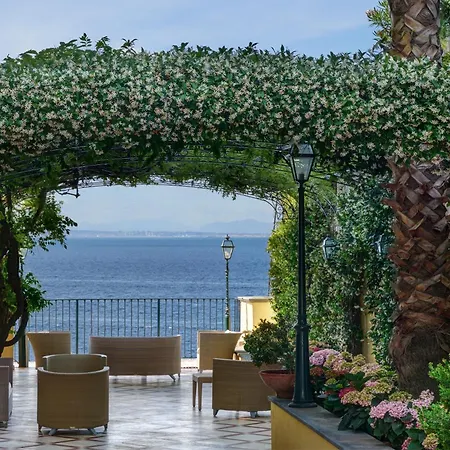 Imperial Hotel Tramontano-2