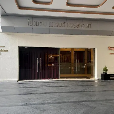 Grand President Bangkok-3