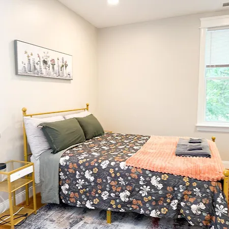 Capitol Hill Retreat-3