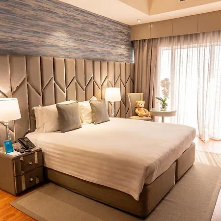 Majestic City Retreat Hotel-2
