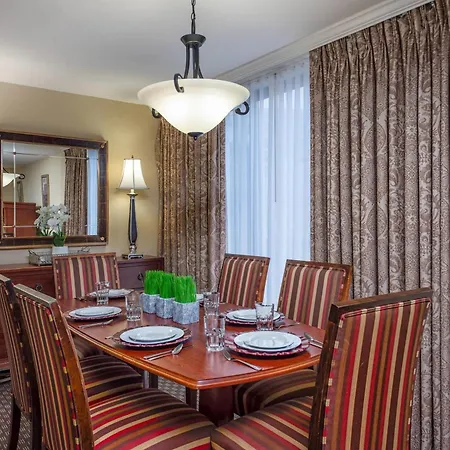 Clarion Collection Hotel Arlington Court Suites-3