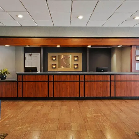 Comfort Inn By The Bay-3