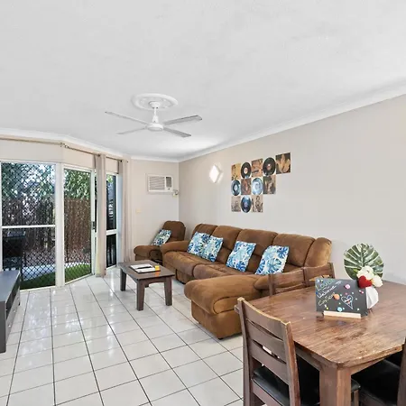 Citysider Cairns Holiday Apartments-3