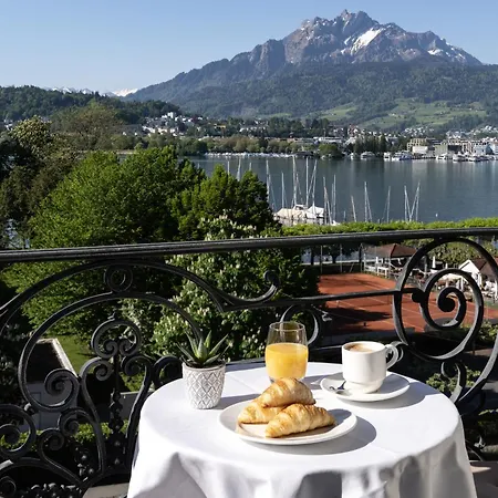 Grand Hotel Europe-3