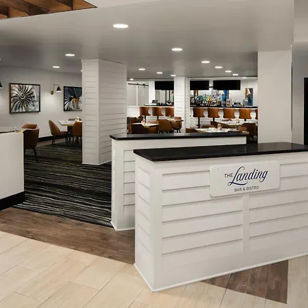 Doubletree By Hilton Norfolk Airport-2