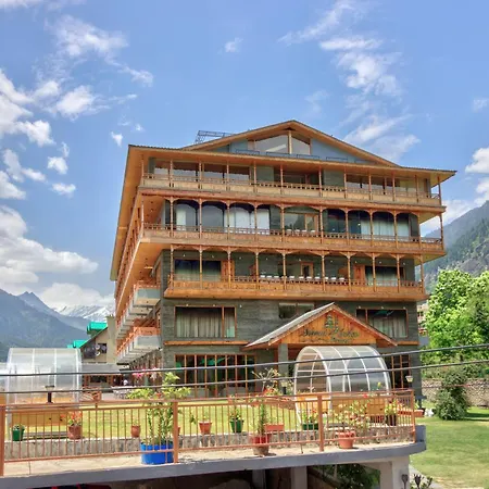 Snow Flakes Resort And Spa Centrally Heated Luxury Resort-3