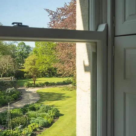Outwood House-3